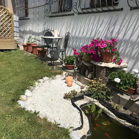 Ferienwohnung Cari * 黑马戈尔